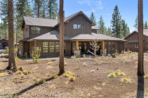 Exterior - 17860 Preservation Loop #432, Bend, OR 97707 photo 3 of 4
