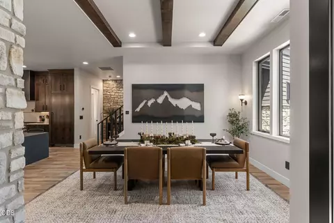 Dining - 17833 Preservation Loop #429, Bend, OR 97707 photo 1 of 3
