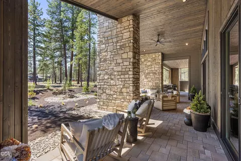 Exterior - 17833 Preservation Loop #429, Bend, OR 97707 photo 4 of 7