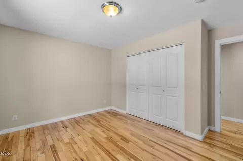 Bedroom - 20729 Nicolette Dr, Bend, OR 97701 photo 5 of 9