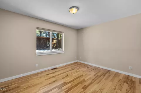 Bedroom - 20729 Nicolette Dr, Bend, OR 97701 photo 4 of 9