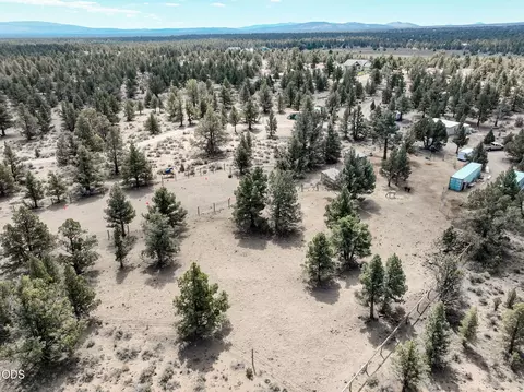 23055 Timland Ln, Bend, OR 97702 photo 5