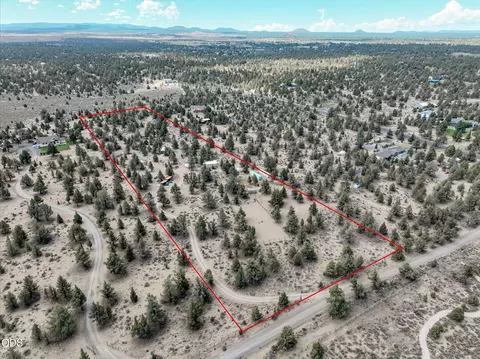 23055 Timland Ln, Bend, OR 97702 photo 3