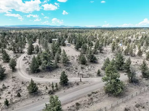 23055 Timland Ln, Bend, OR 97702 photo 6