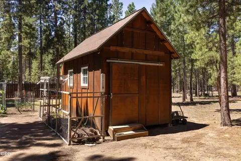 Other - 51889 Pine Loop Dr, La Pine, OR 97739 photo 11 of 15