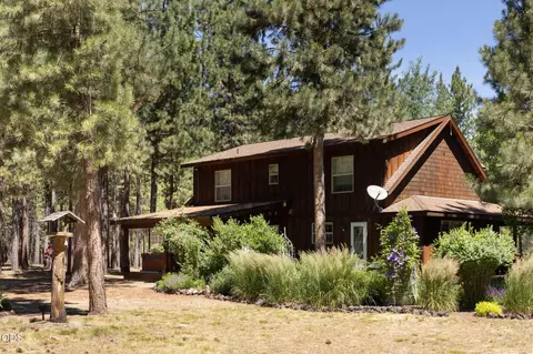 Exterior - 51889 Pine Loop Dr, La Pine, OR 97739 photo 13 of 29