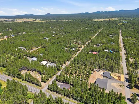 17043 Elsinore Rd, Bend, OR 97707 photo 26