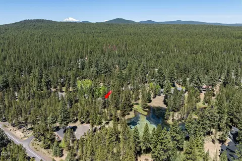 View/Area - 56832 Besson Rd, Bend, OR 97707 photo 4 of 5