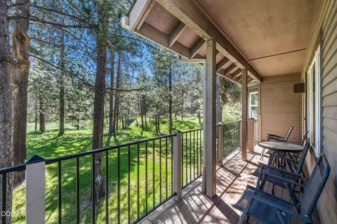Exterior - 56832 Besson Rd, Bend, OR 97707 photo 4 of 11