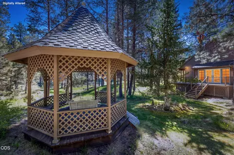 Exterior - 56832 Besson Rd, Bend, OR 97707 photo 10 of 11