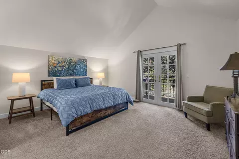 Bedroom - 56832 Besson Rd, Bend, OR 97707 photo 3 of 5