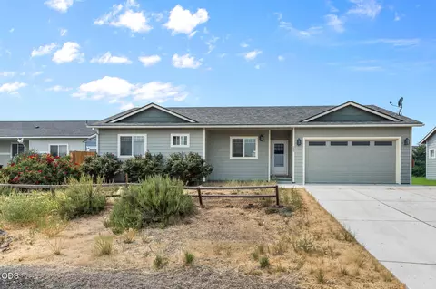 229 Alfalfa Dr, Culver, OR 97734