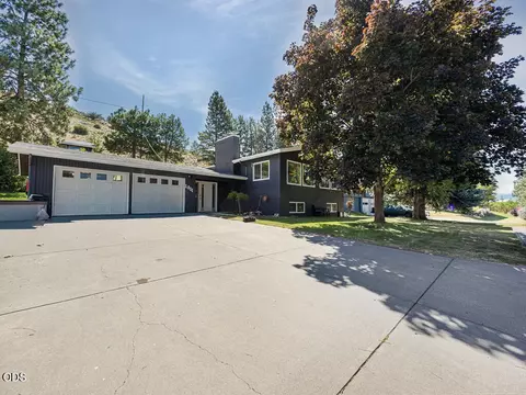 1011 Newcastle Ave, Klamath Falls, OR 97601