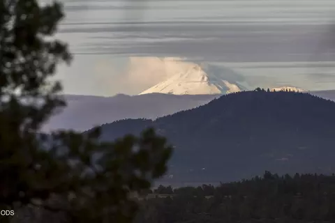 1116 Vine Maple Dr, Klamath Falls, OR 97601