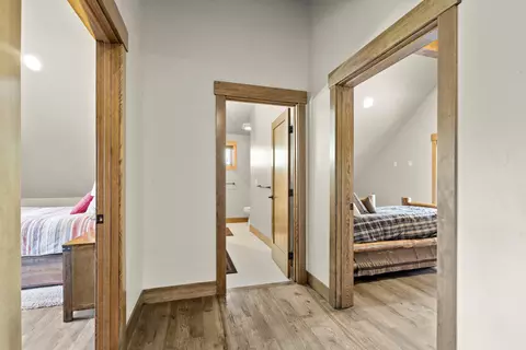 Entry Way - 56604 Sunstone Loop #151, Bend, OR 97707 photo 6 of 7
