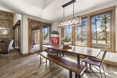 Dining - 56604 Sunstone Loop #151, Bend, OR 97707 photo 3 of 6