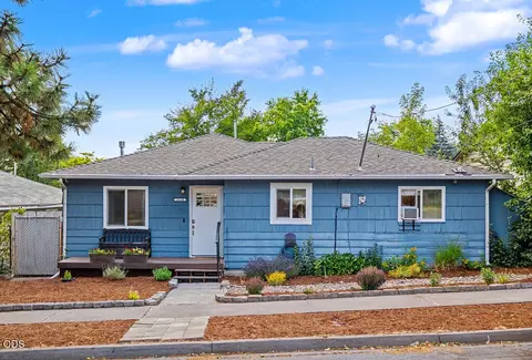 2110 Holabird Ave, Klamath Falls, OR 97601