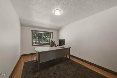 Other - 60282 Cree Cir, Bend, OR 97702 photo 3 of 19