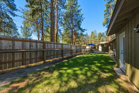Exterior - 60282 Cree Cir, Bend, OR 97702 photo 18 of 37