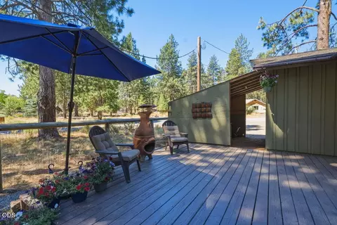 Exterior - 60282 Cree Cir, Bend, OR 97702 photo 11 of 37