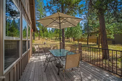 Exterior - 57641 Splitrock Ln #2, Sunriver, OR 97707 photo 4 of 11