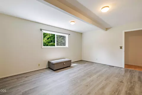 Bedroom - 21035 Clairaway Ave, Bend, OR 97702 photo 8 of 8
