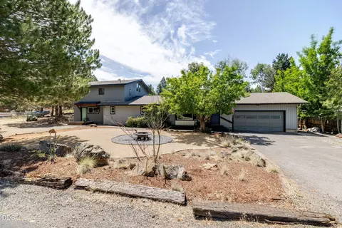 Exterior - 21035 Clairaway Ave, Bend, OR 97702 photo 3 of 15