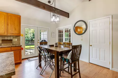 Dining - 21035 Clairaway Ave, Bend, OR 97702 photo 3 of 3