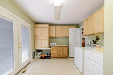 Other - 21035 Clairaway Ave, Bend, OR 97702 photo 6 of 10