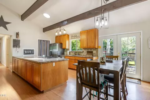 Kitchen - 21035 Clairaway Ave, Bend, OR 97702 photo 2 of 4