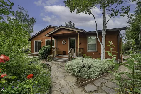 2815 Dead Indian Memorial Rd, Ashland, OR 97520