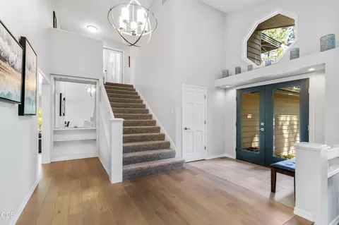 Entry Way - 60643 Thunderbird Ct, Bend, OR 97702 photo 2 of 2