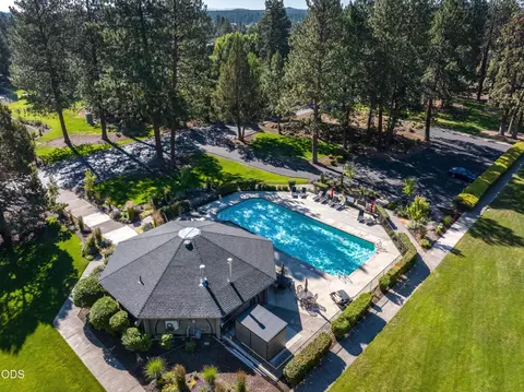 Exterior - 60643 Thunderbird Ct, Bend, OR 97702 photo 10 of 10
