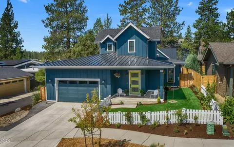 Exterior - 1931 NW Fields St, Bend, OR 97703 photo 9 of 9