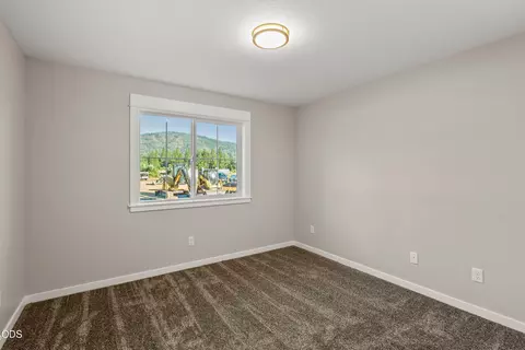 Bedroom - 1107 Cascade Loop, Cave Junction, OR 97523 photo 4 of 4