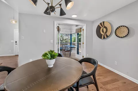 Dining - 63928 Sunset Dr, Bend, OR 97703 photo 3 of 3