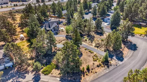 View/Area - 63928 Sunset Dr, Bend, OR 97703 photo 1 of 2