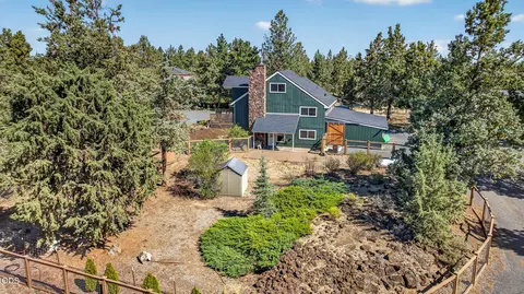 Exterior - 63928 Sunset Dr, Bend, OR 97703 photo 8 of 8