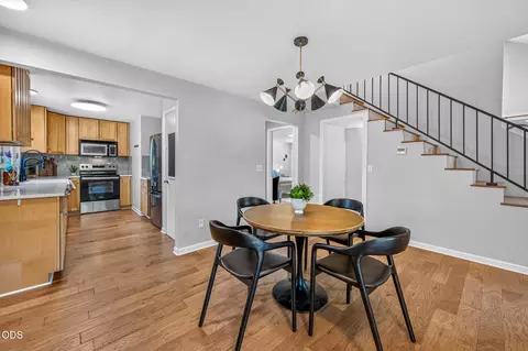 Dining - 63928 Sunset Dr, Bend, OR 97703 photo 1 of 3