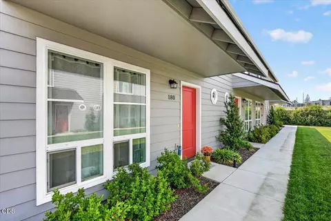 180 Northridge Ter, Medford, OR 97501