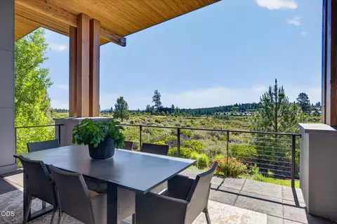 Exterior - 61404 SW Skene Trl, Bend, OR 97702 photo 8 of 9
