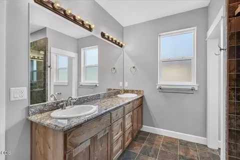 367 Avalon Ter, Eagle Point, OR 97524 photo 16