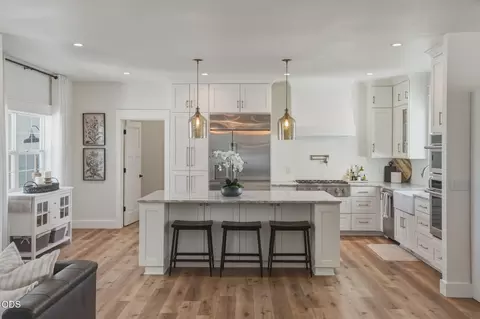 Kitchen - 21493 Bradetich Loop, Bend, OR 97701 photo 1 of 5