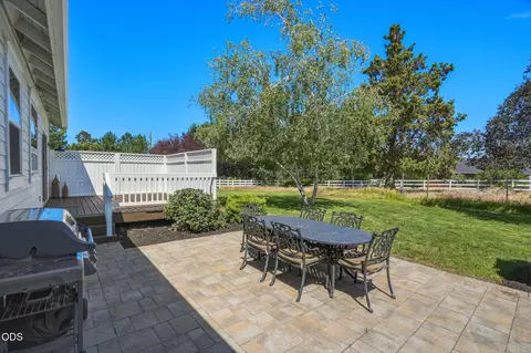 Exterior - 21493 Bradetich Loop, Bend, OR 97701 photo 11 of 15