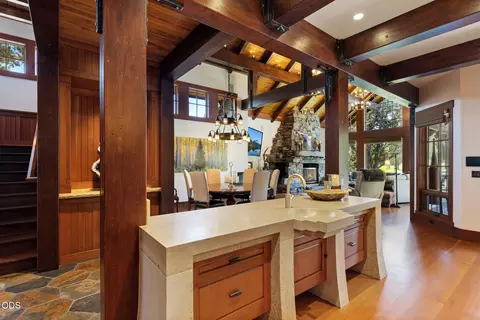Kitchen - 65862 Bearing Dr, Bend, OR 97701 photo 1 of 7