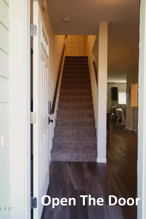 1004 Ruby Mdws, Eagle Point, OR 97524 photo 8