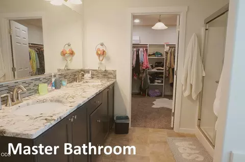 1004 Ruby Mdws, Eagle Point, OR 97524 photo 13
