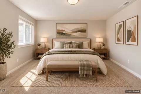 Bedroom - 61618 SE Depot Loop, Bend, OR 97702 photo 2 of 6
