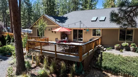 Exterior - 60134 Turquoise Rd, Bend, OR 97702 photo 21 of 22