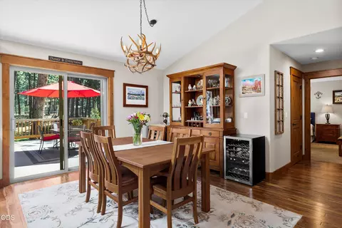 Dining - 60134 Turquoise Rd, Bend, OR 97702 photo 1 of 1